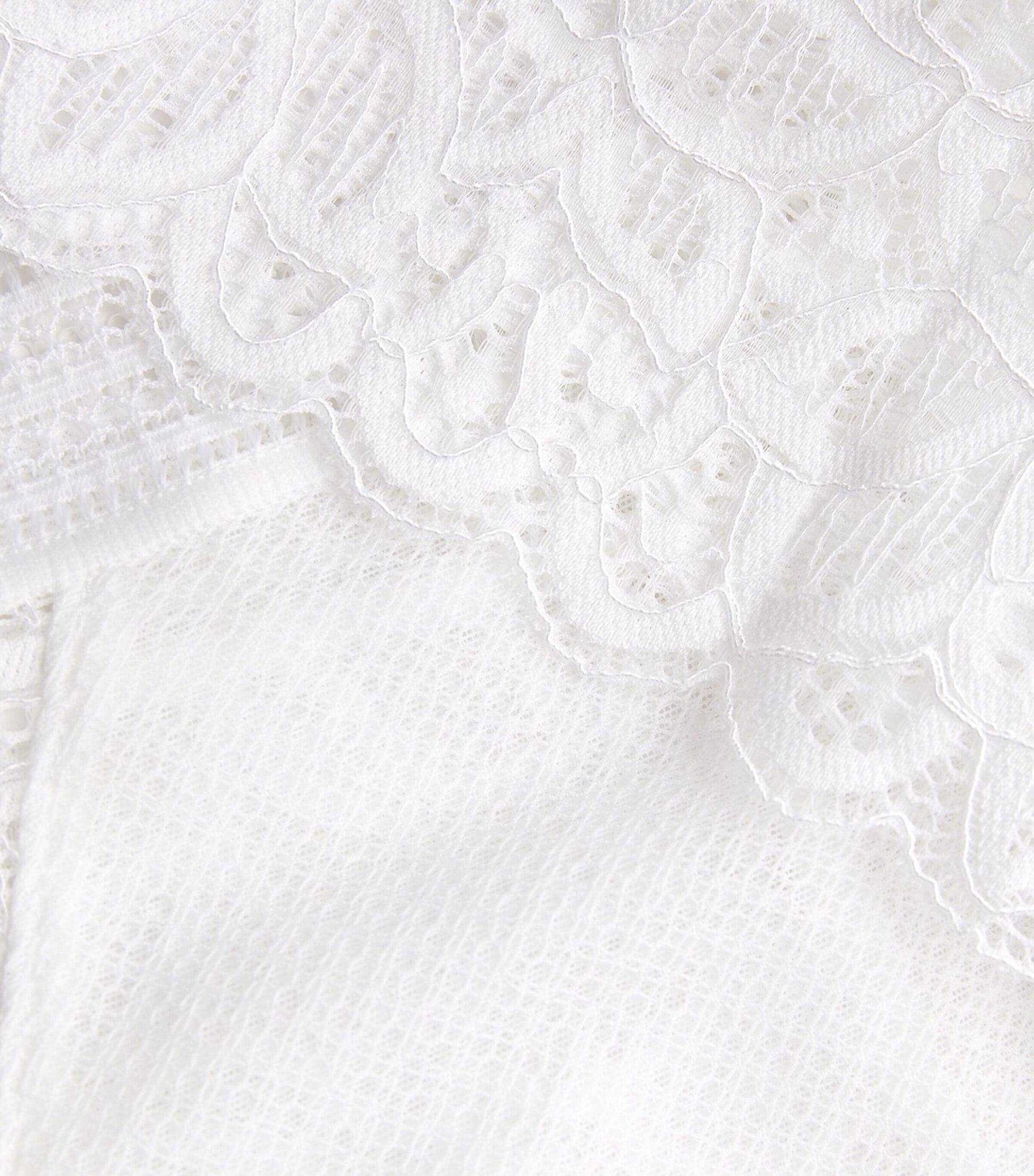 Wacoal White Lace-Trim Raffine Tanga