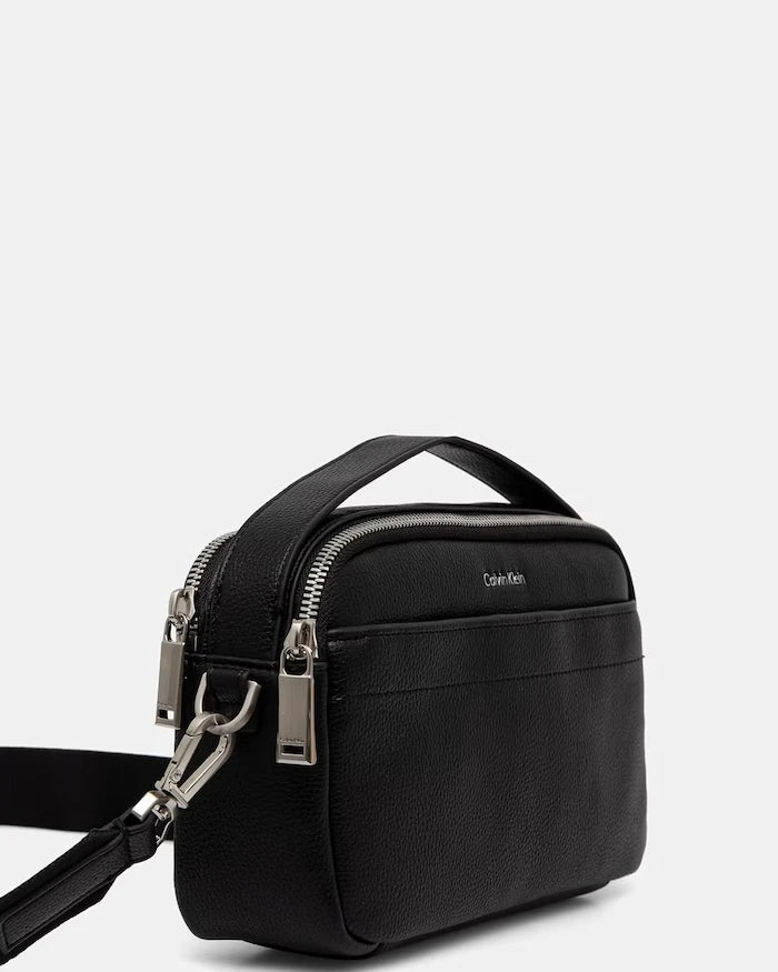 Calvin Klein erkek suni deri omuz çantası
