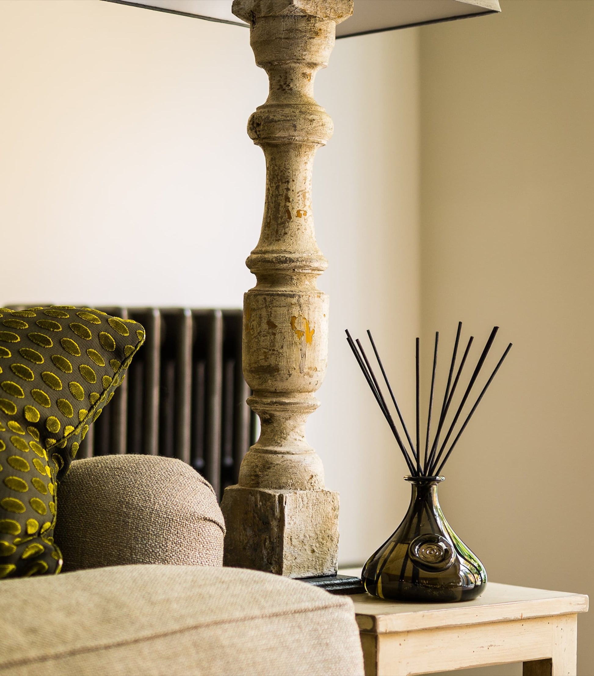 Amber and Oud Roman Diffuser (500ml)