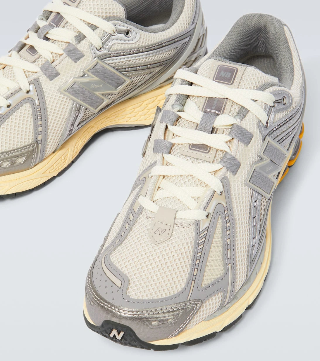 New Balance - أحذية رياضية 1906R