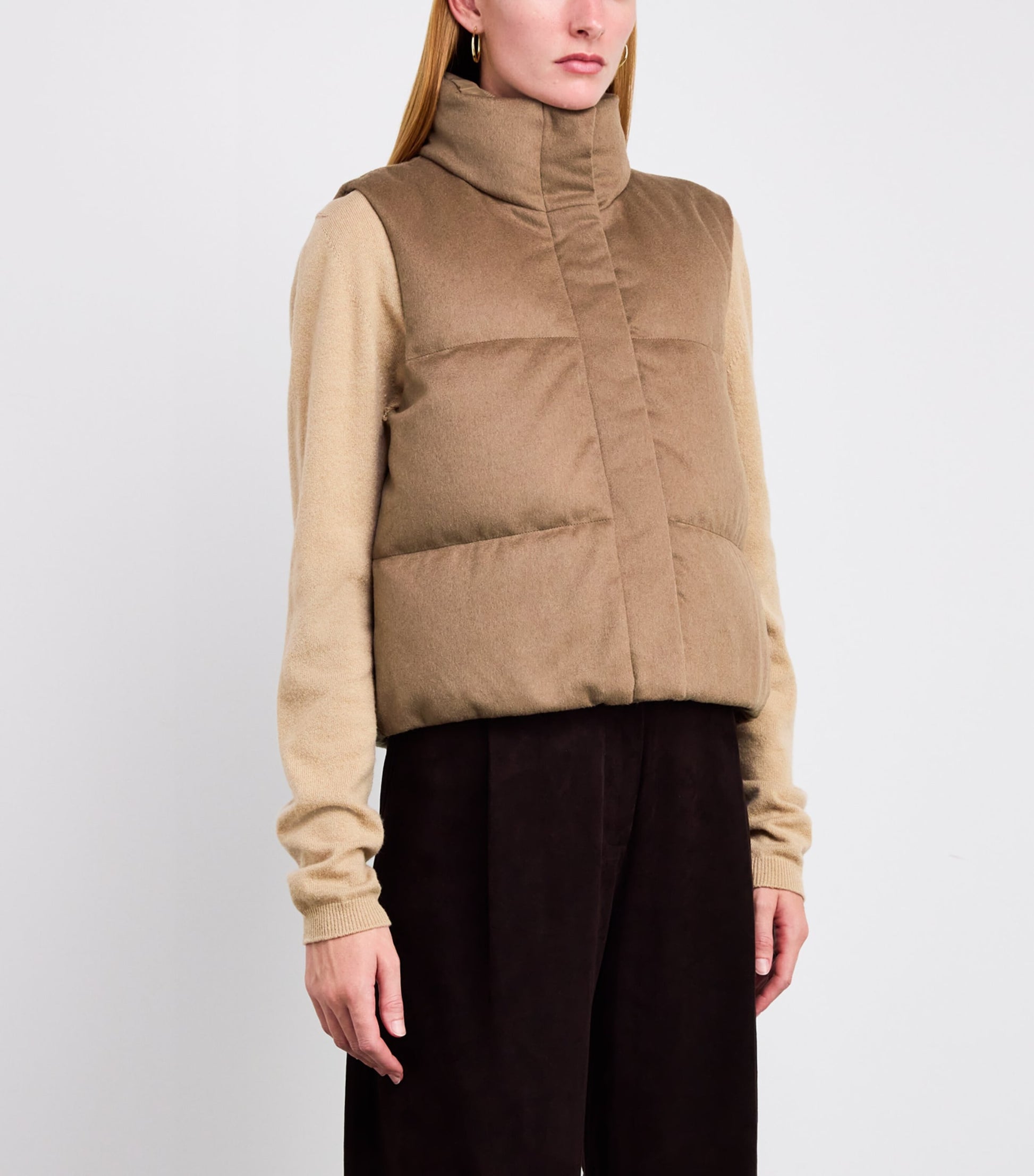 Beige The Cube Quilted Gilet