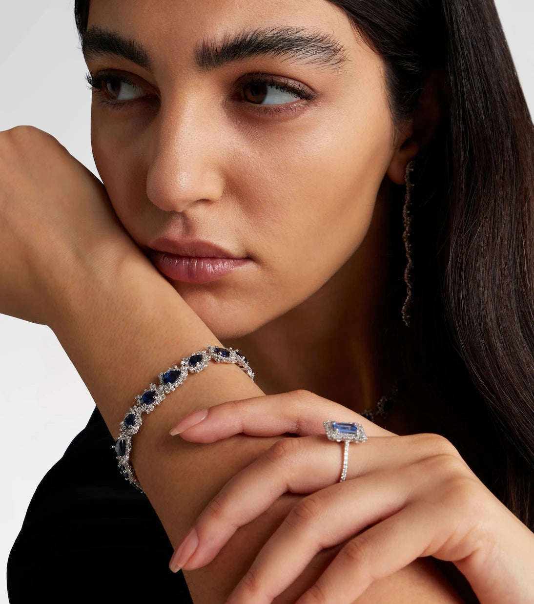 Suzanne Kalan - 18kt white gold tennis bracelet with sapphires and diamonds