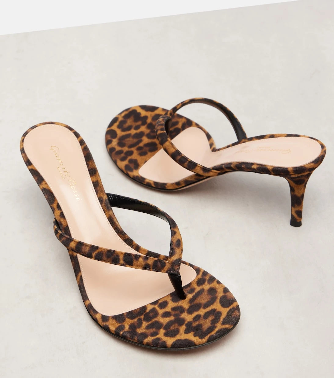 Gianvito Rossi - Calypso 70 suede thong sandals