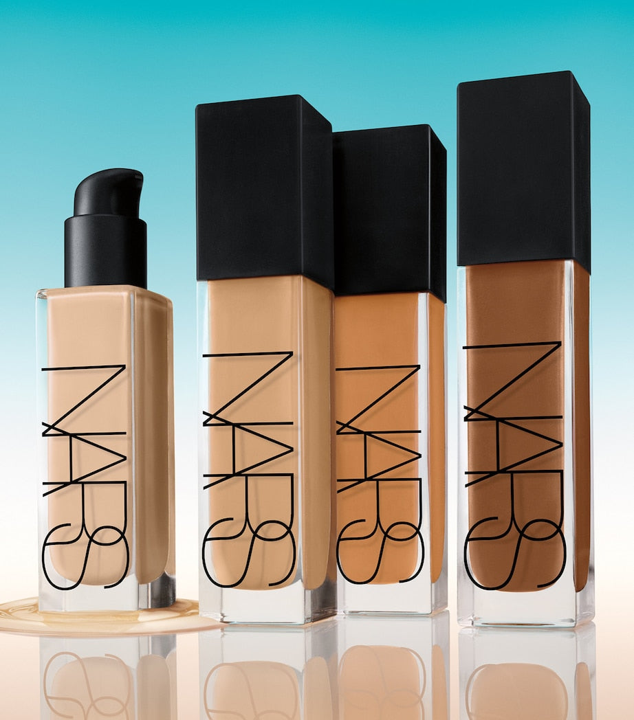 Natural Radiant Longwear Foundation