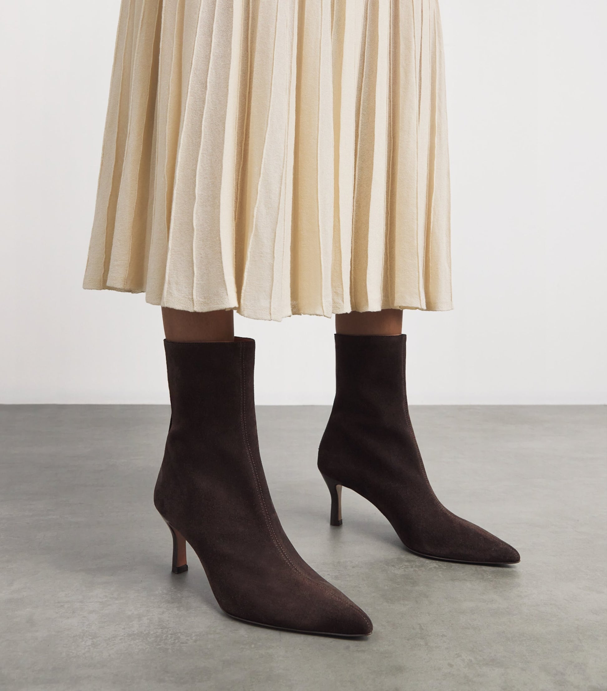 Maje Brown Suede Ankle Boots 75