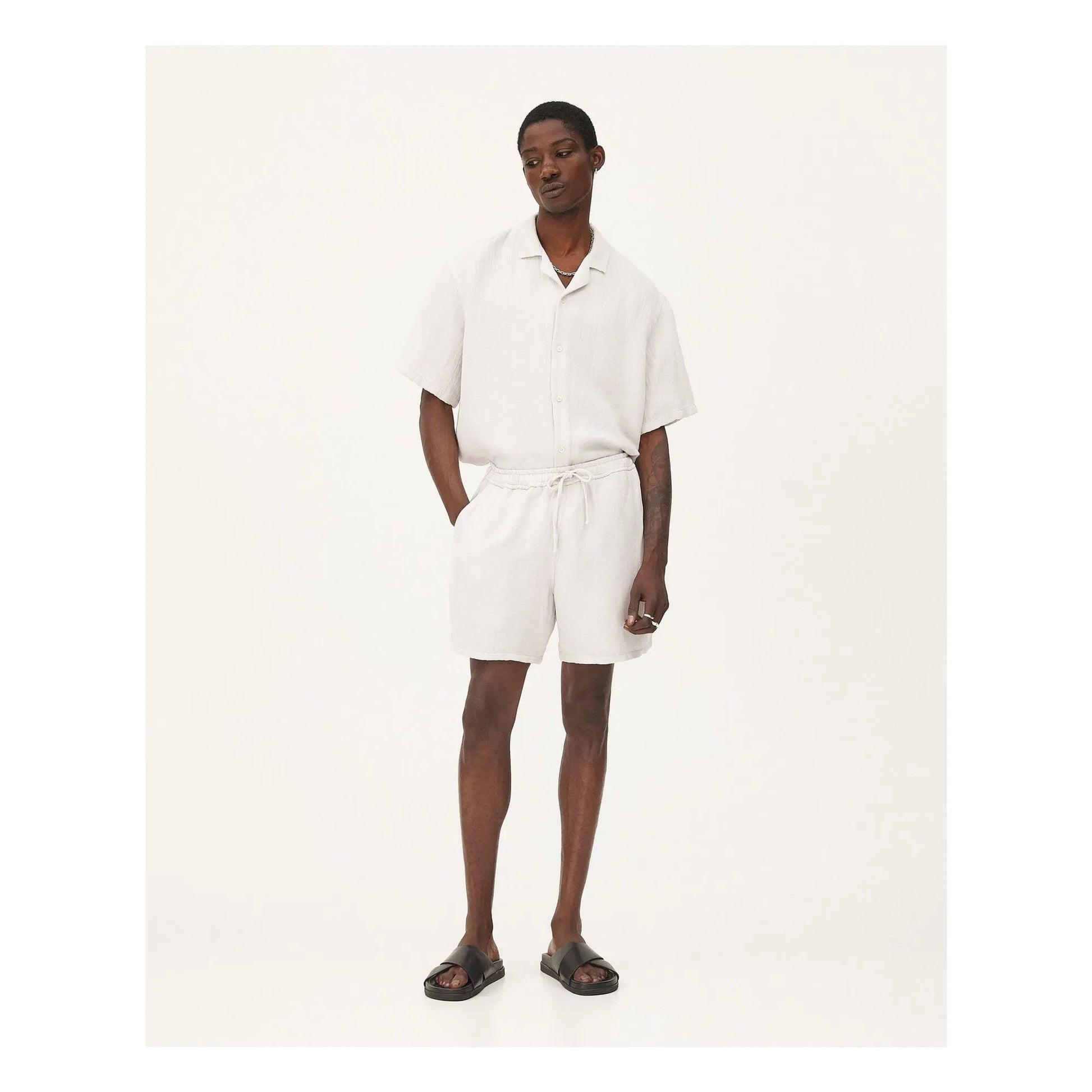 Noyoco - Malibu Linen Shorts | Light grey