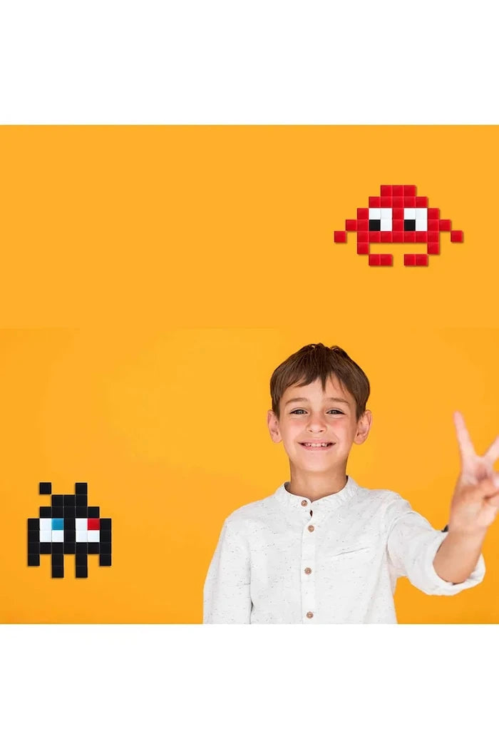 Pixel Corner Little Alien(s) Black Kendin Yap Pikselli Mozaik Seti