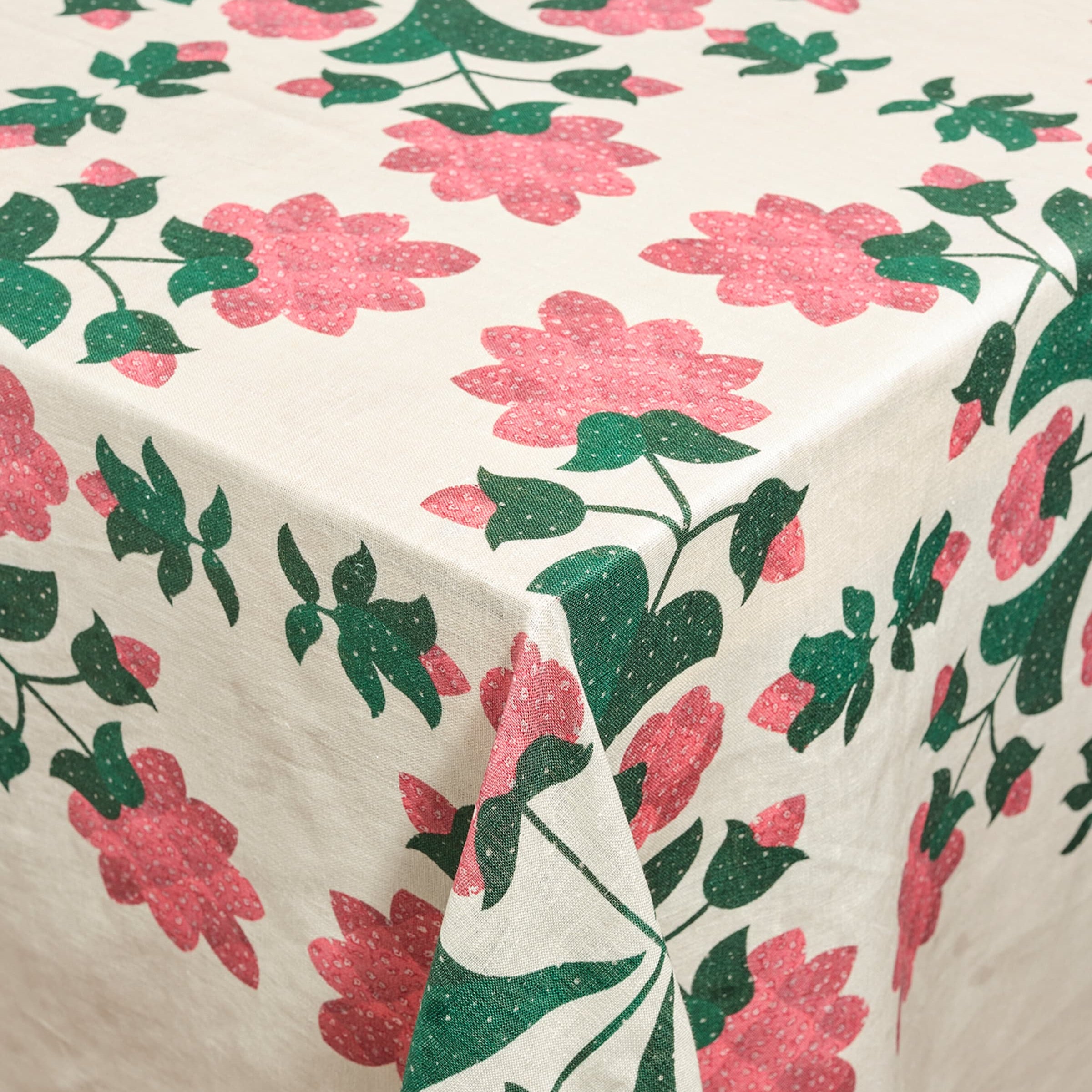 Cabana Magazine Linen Garda Tablecloth (250cm x 250cm)