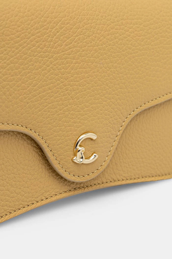 Coccinelle чанта crossbody дамска от кожа