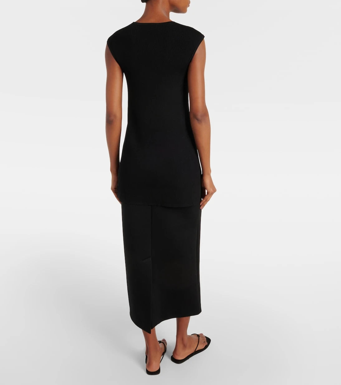 Max Mara - توب بقصة ضيقة من نسيج محاك مضلع من مجموعة Leisure Soldino