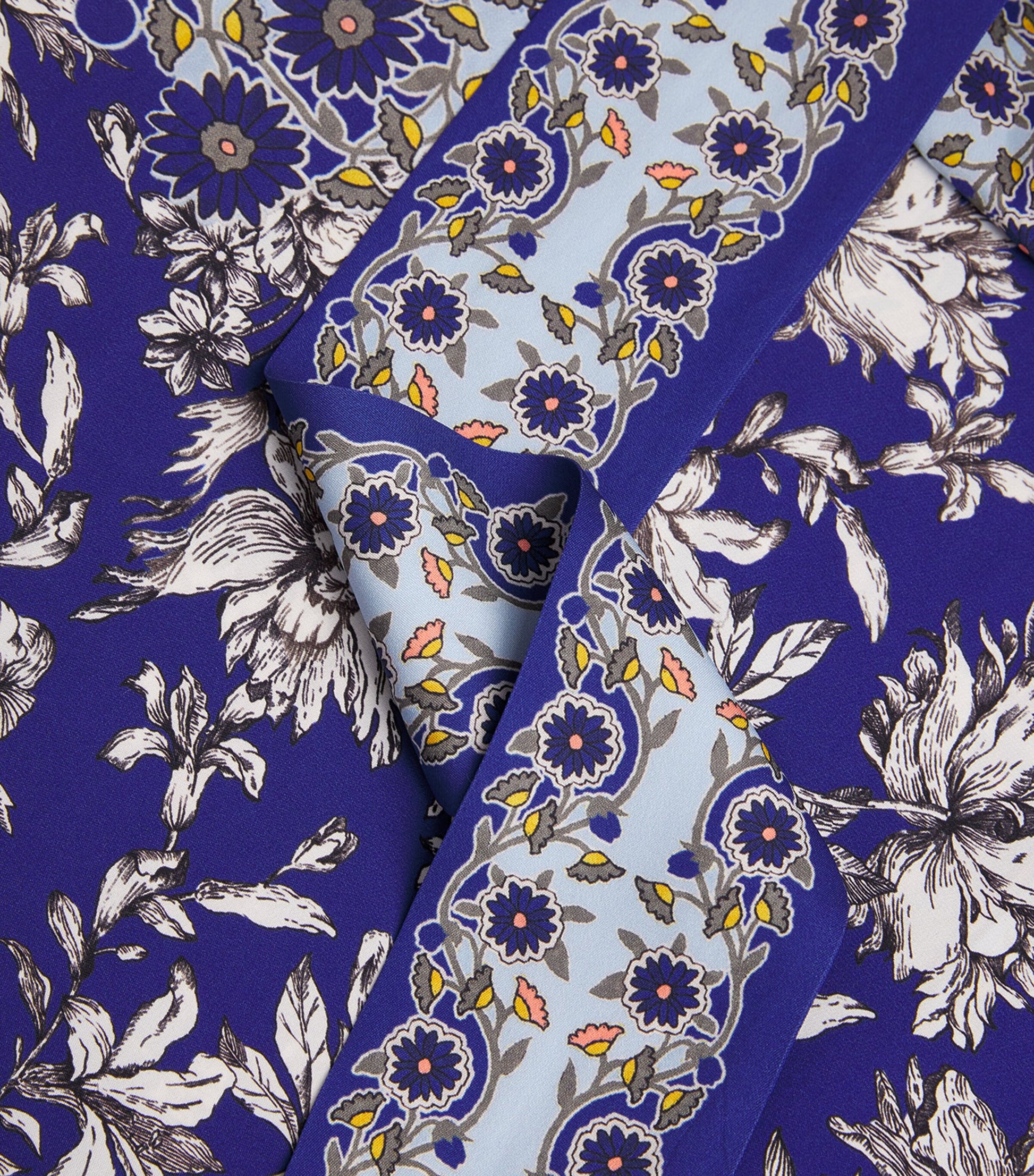 Alice+Olivia Blue Chassidy Bell-Sleeve Maxi Dress