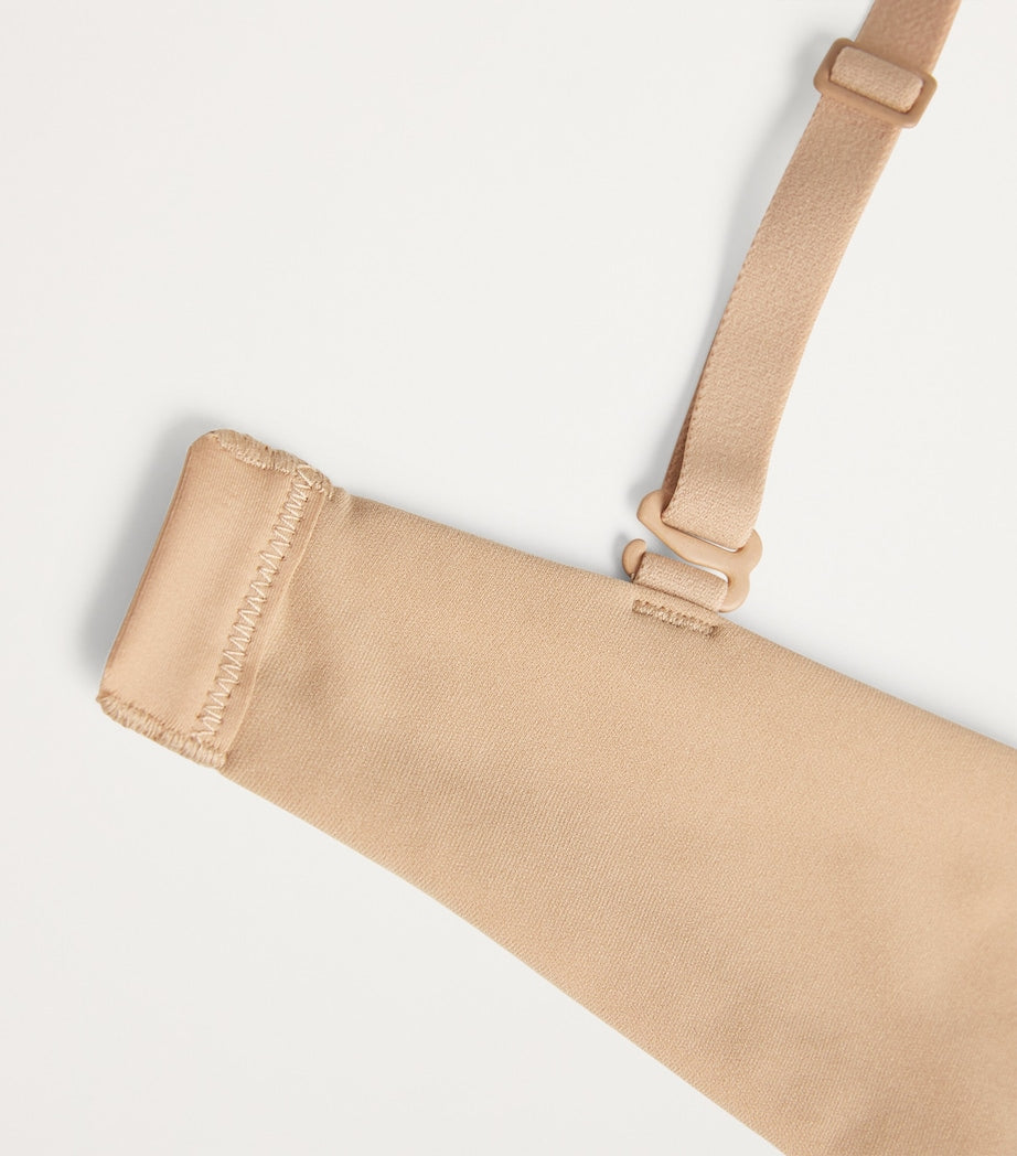 Skims Ivory Fits Everybody T-Shirt Bra