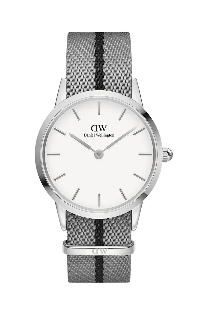 Daniel Wellington Saat