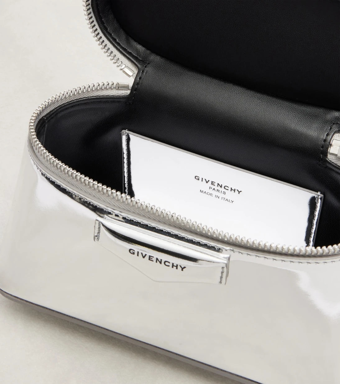 Givenchy - Antigona Mini metallic leather vanity bag