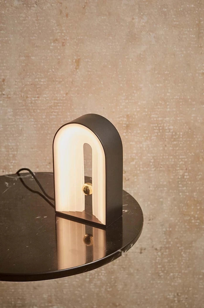 AYTM Castellum Masaüstü LED Lamba