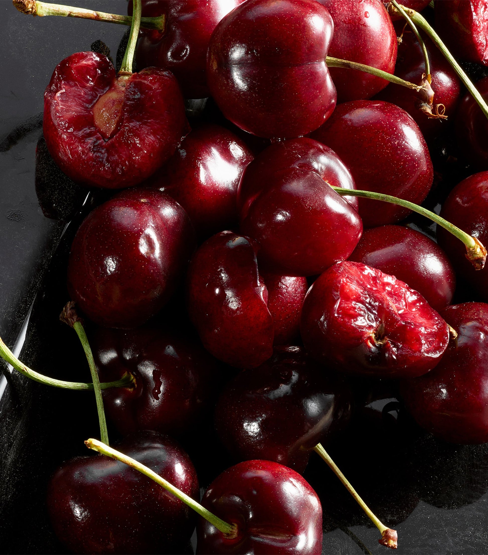 Q by Dolce & Gabbana Eau de Parfum Intense (50ml)