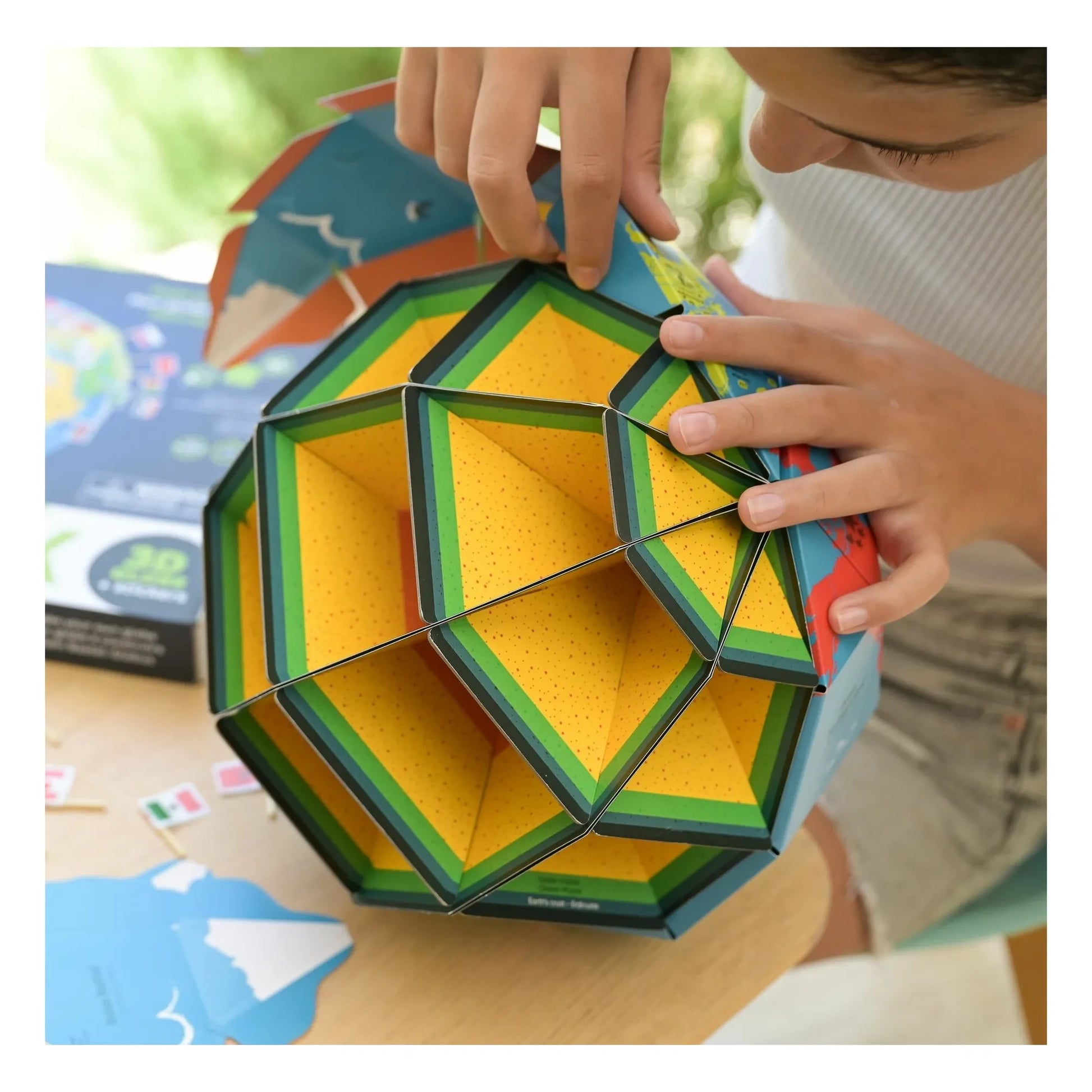 Poppik - Globe to build Flags