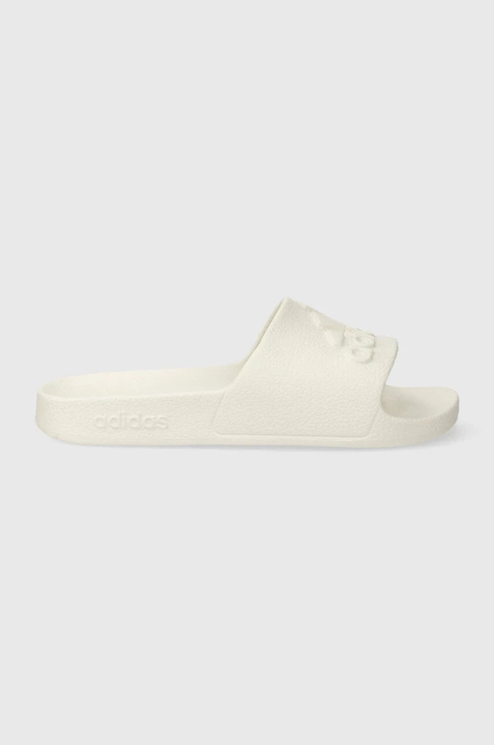 adidas чехли