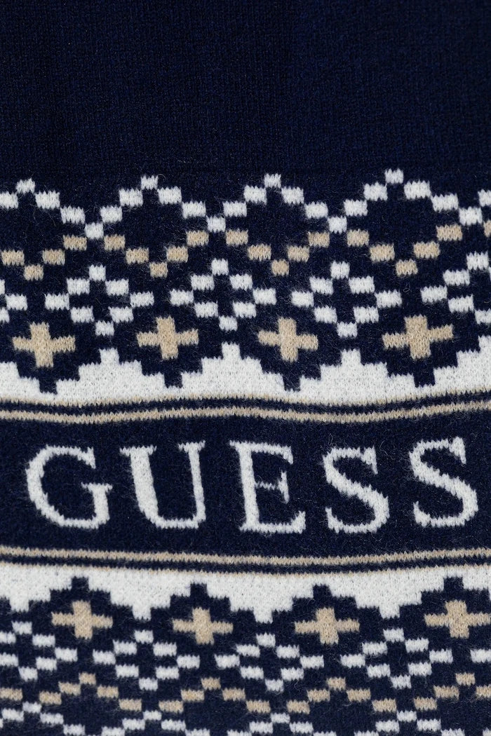 Yünlü şapka ve atkı Guess