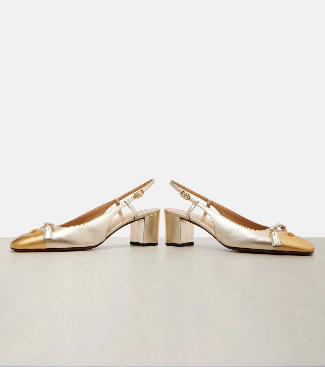 Valentino Garavani - Valet Du Roi 60 leather slingback pumps