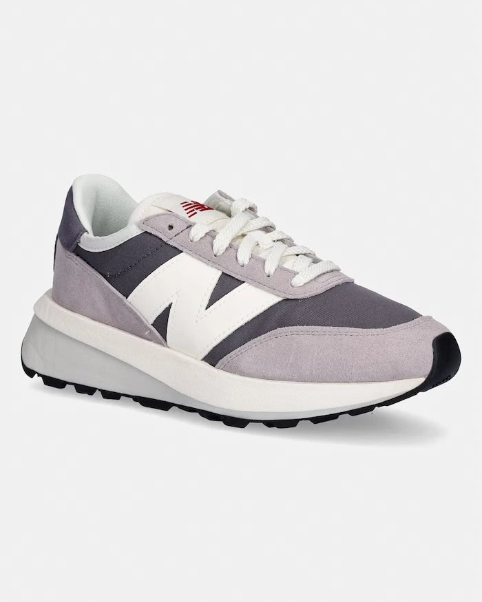 New Balance 370 spor ayakkabı