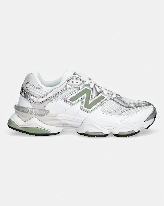New Balance 9060 Spor Ayakkabı