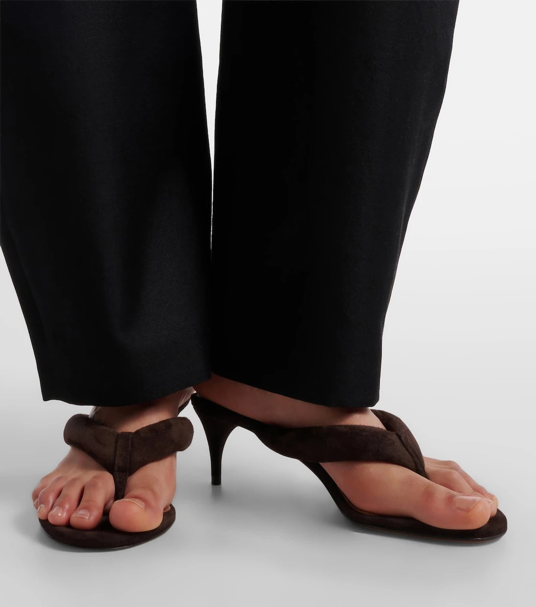 Alaïa - Suede thong sandals