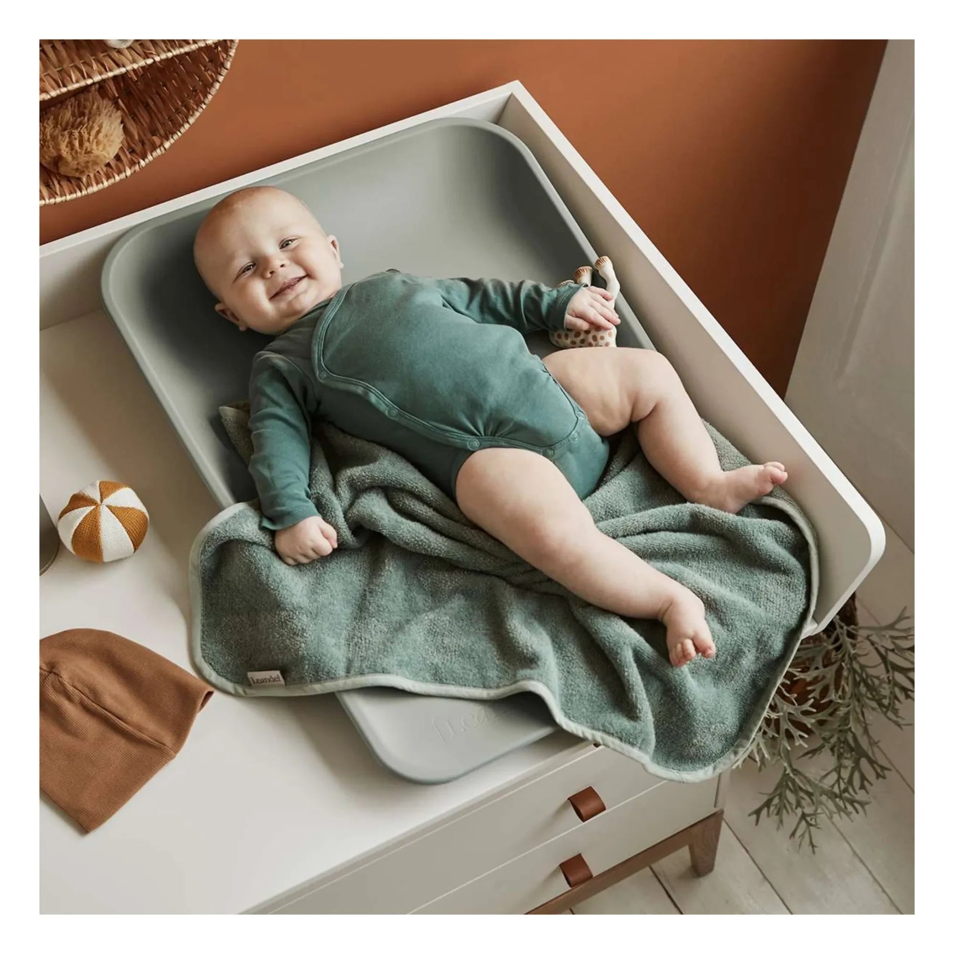 Leander - Changing Mat Matty | Sage