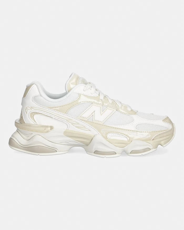 New Balance 9060 Kadın Spor Ayakkabı