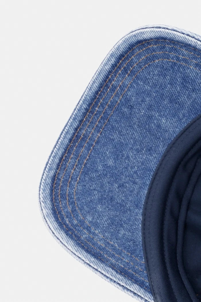 Tommy Jeans шапка с козирка дамска от деним