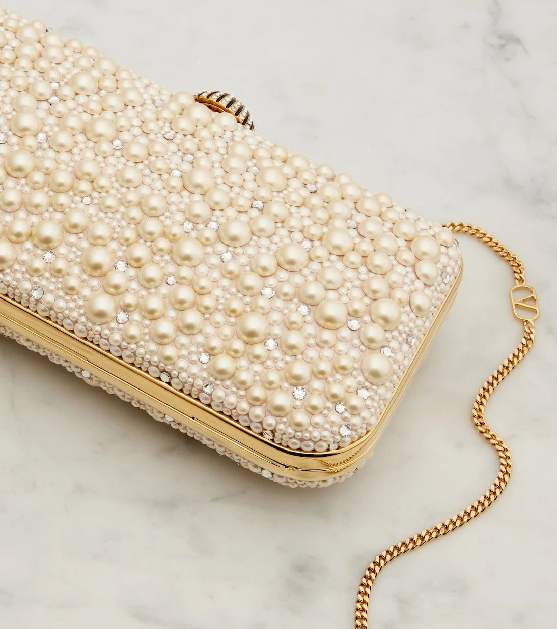 Valentino Garavani - Carry Secrets embellished clutch