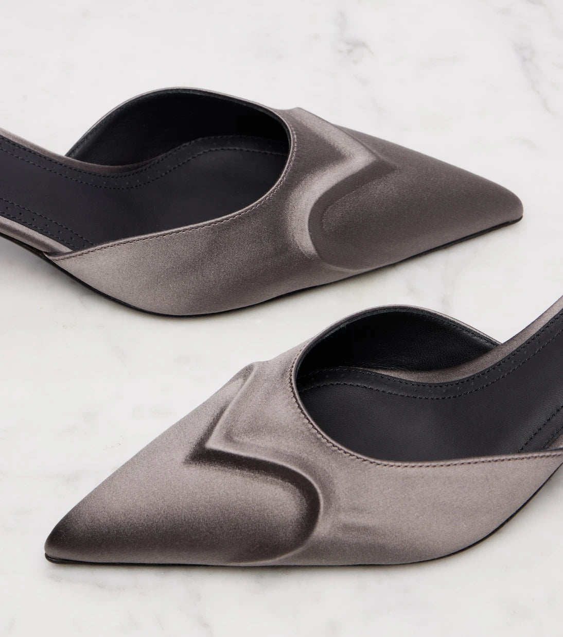 Alaïa - Le Cœur 3D 55 satin mules