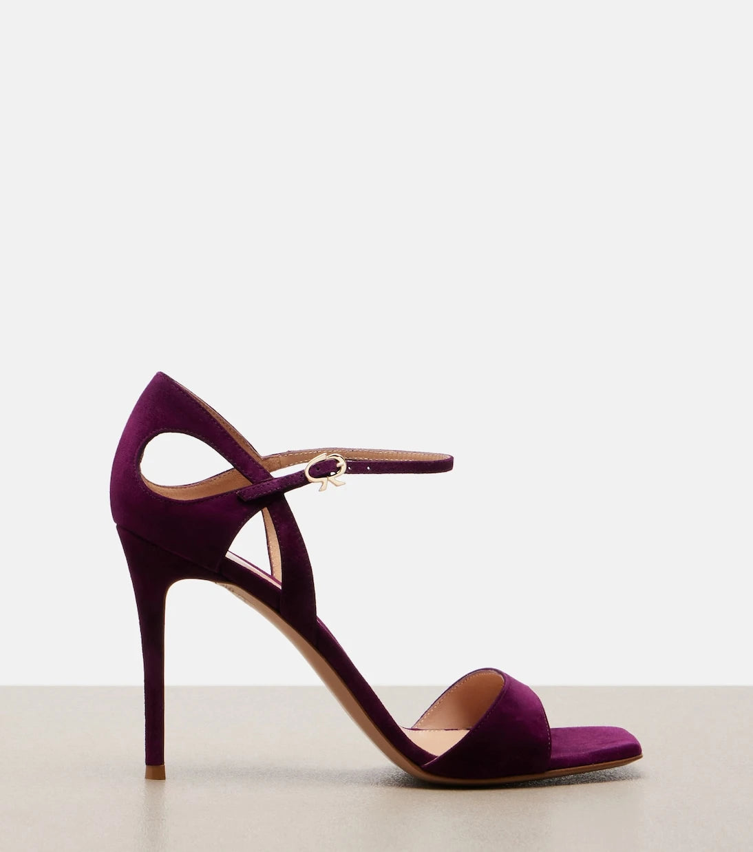 Gianvito Rossi - Suede sandals