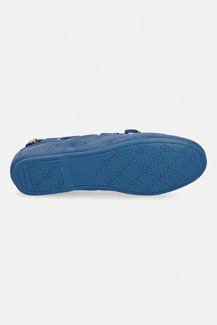 Велурени мокасини Guess AISHA