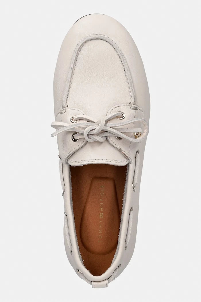 Tommy Hilfiger мокасини дамски от кожа TH SLEEK LEATHER BOAT SHOE