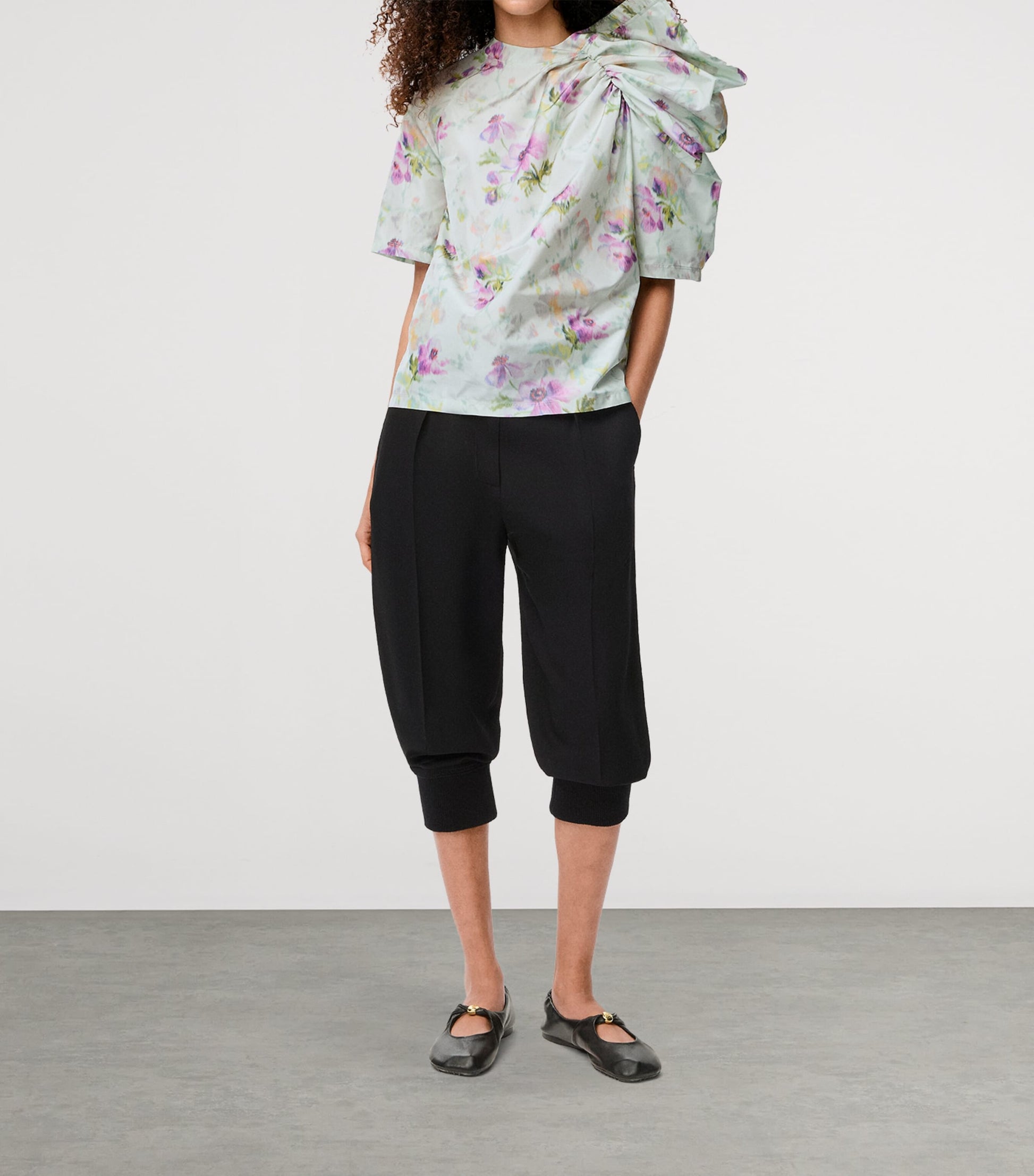 LOEWE Black Logo-Patch Longline Shorts