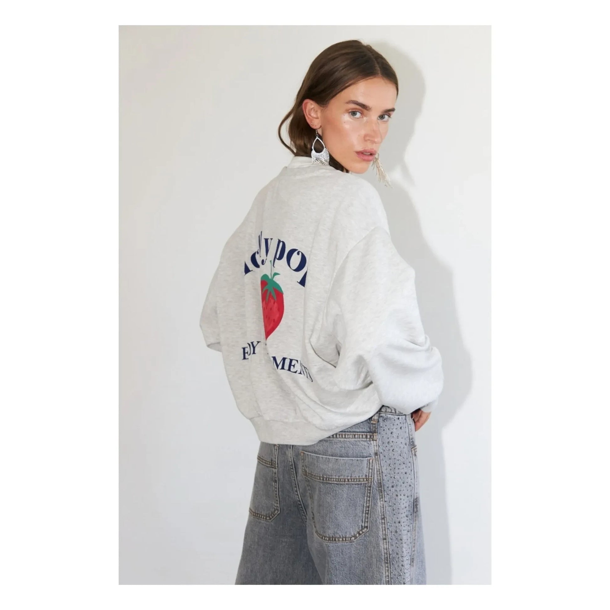 Lollys Laundry - Sydney Sweat Strawberry Cotton | Grey