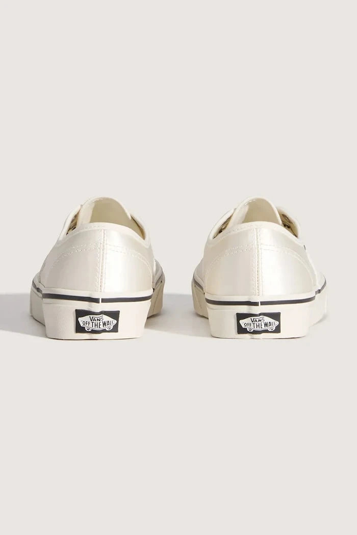 Vans Authentic Kadın Düşük Kesim Sneaker