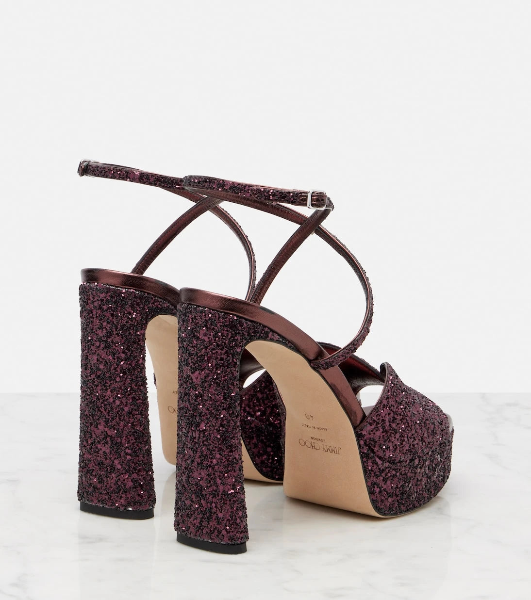 Jimmy Choo - صندل كارلي 125 بلاتفورم براق
