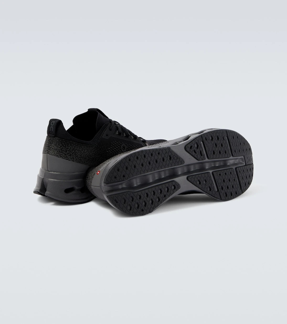 On - Cloudsurfer Max running shoes