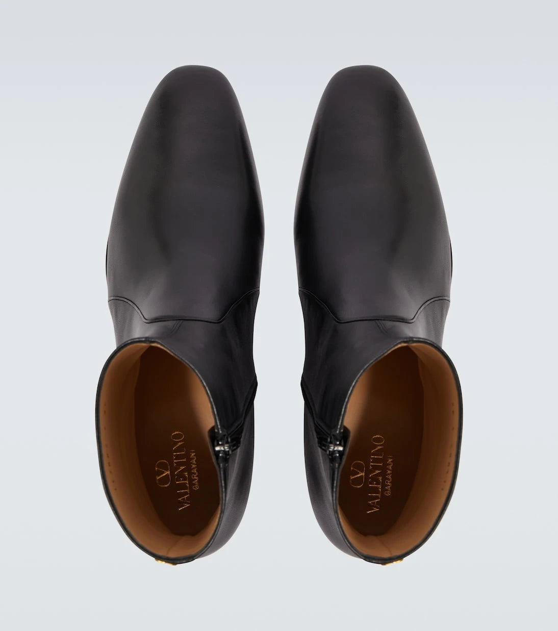 Valentino Garavani - VLogo leather ankle boots
