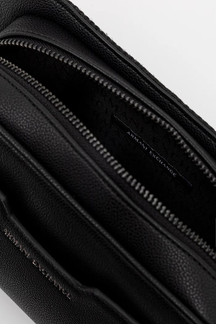 Armani Exchange мъжки бъбрек за кръст