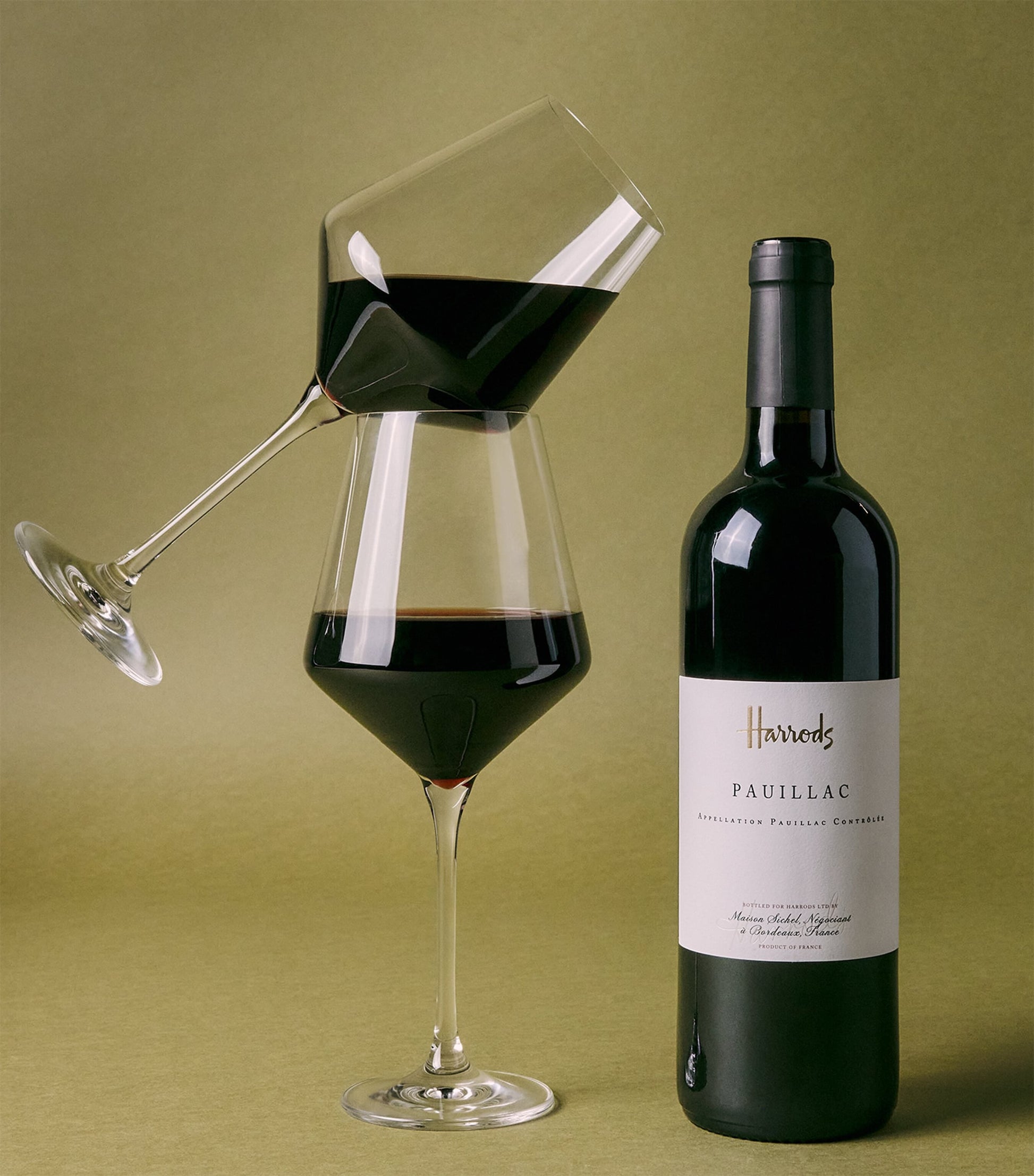 Pauillac (12 Bottles) - Bordeaux, France