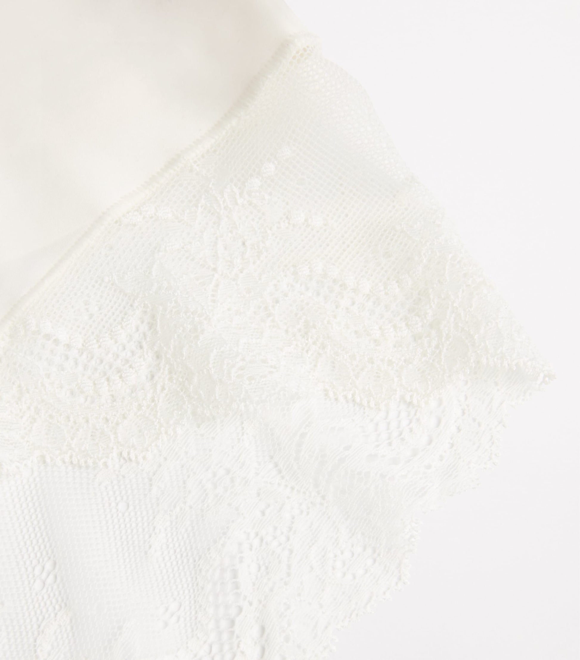 SPANX White Lace Undie-Tectable Hipster Briefs