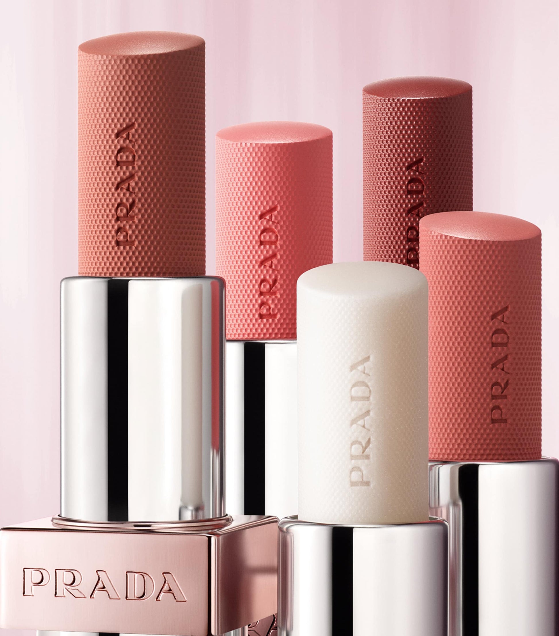 Light Glowing Lip Colour