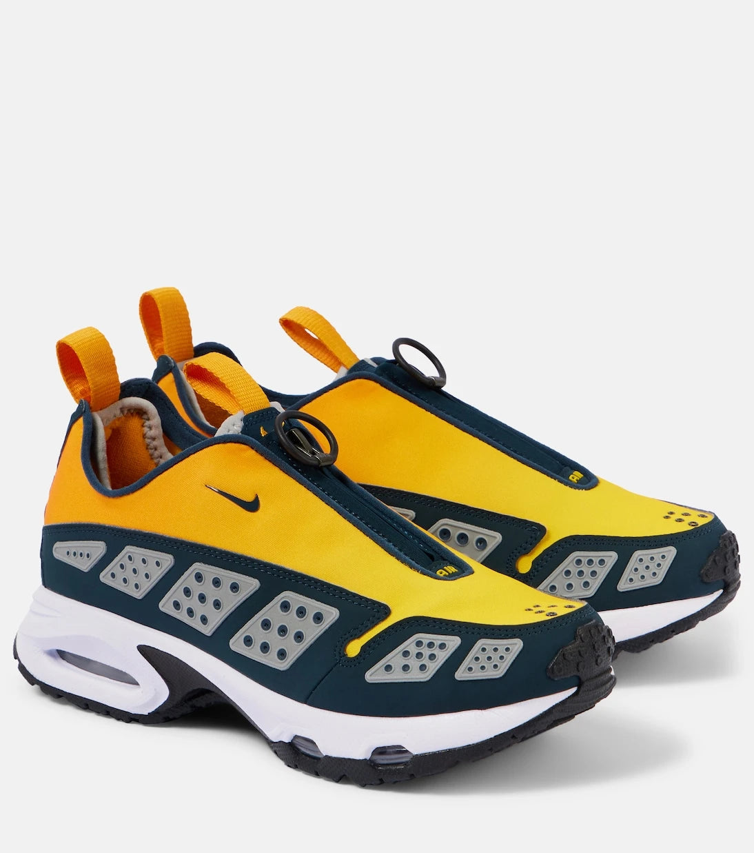 Nike - حذاء رياضي Air Max SNDR
