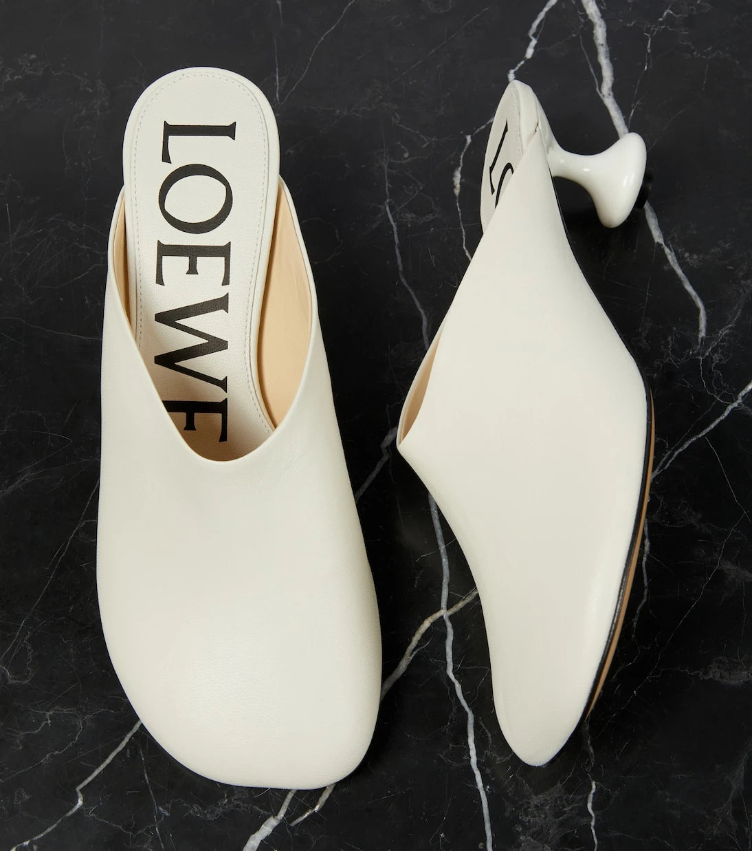 Loewe - بغال جلدية "توي"