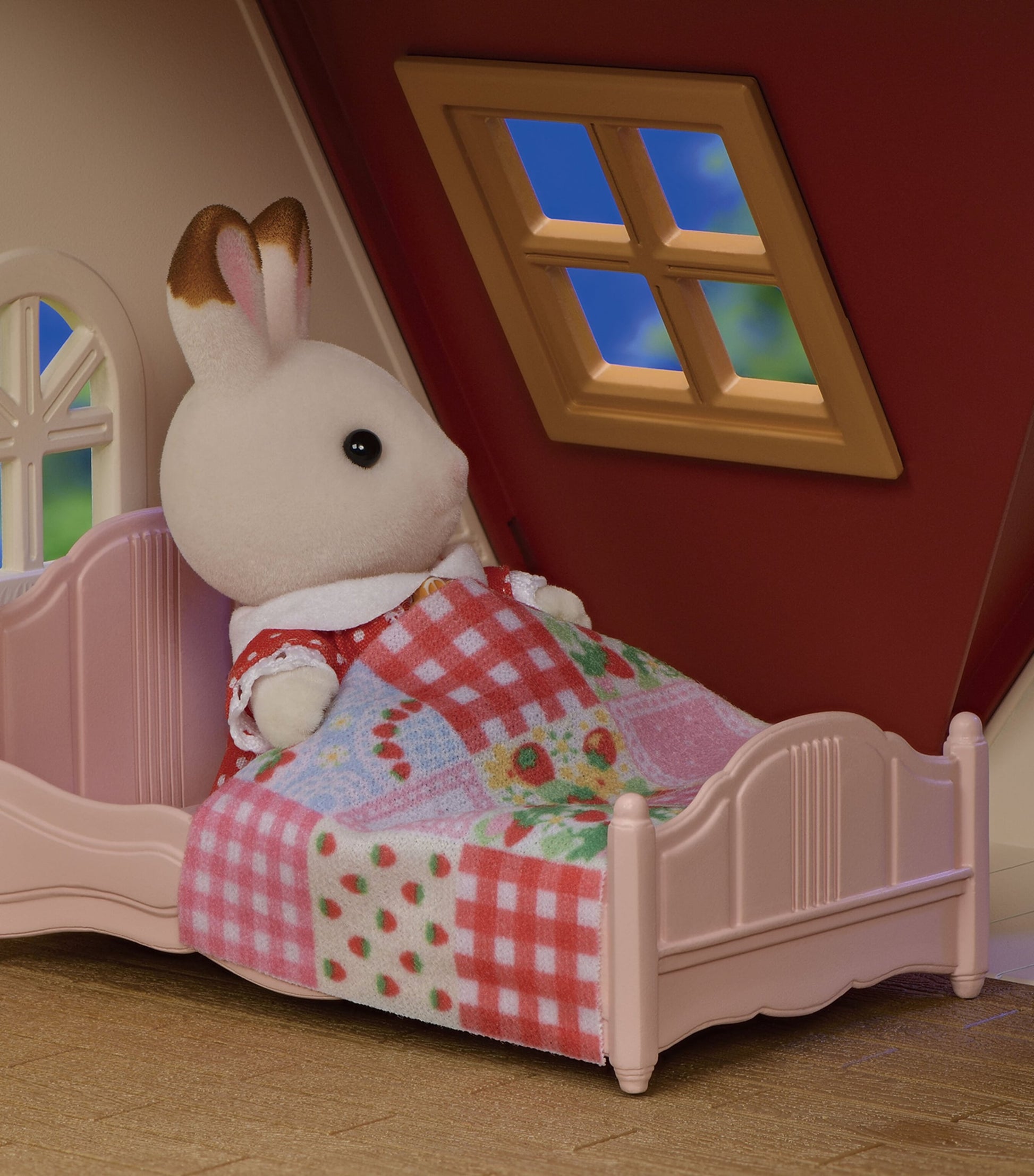 Sylvanian Families Red Roof Cosy Cottage