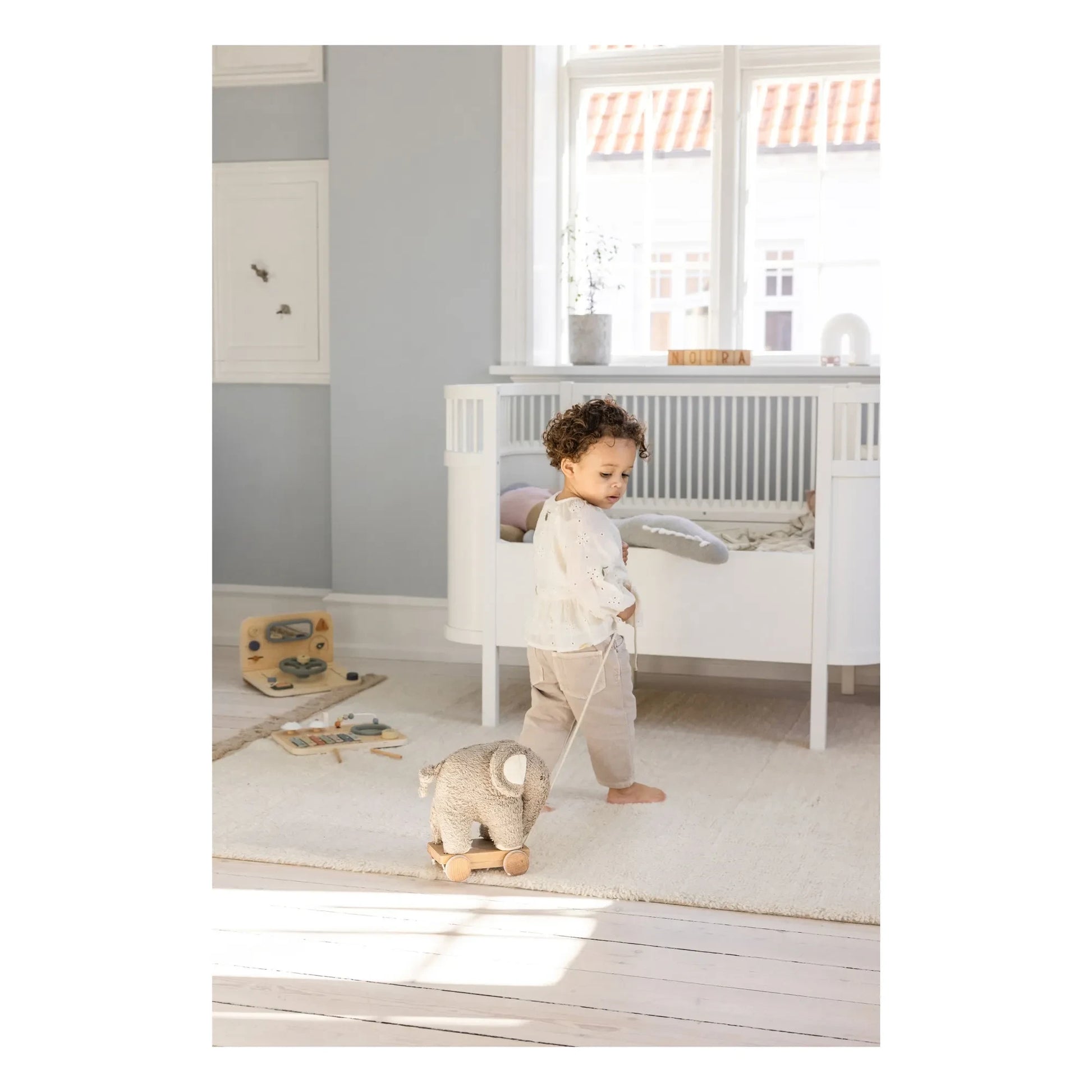 Sebra - Pull-along elephant toy | Grey