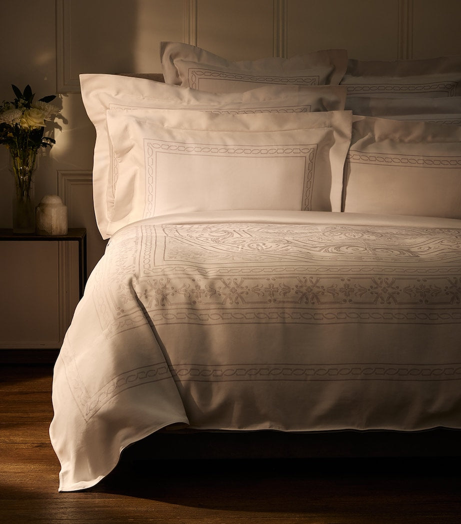 Versailles Super King Duvet Cover (260cm x 220cm)